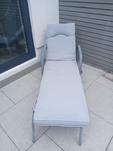 Sun Bed x 2