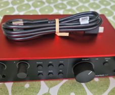 Focusrite Scarlett 2i2 4th Generation