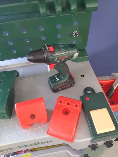 Bosch toy work station with functioning drill and other accessories