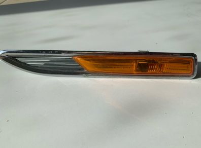 Ford Mondeo indicator light