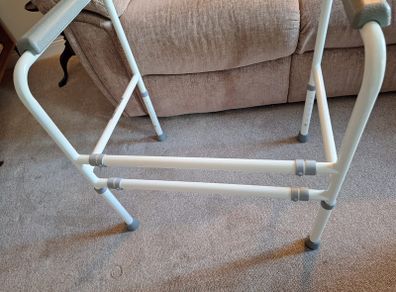 Toilet Frame