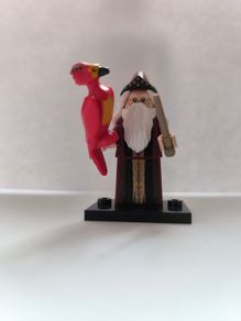 LEGO Minifigure of Albus Dumbledore from the Harry Potter Series 2.