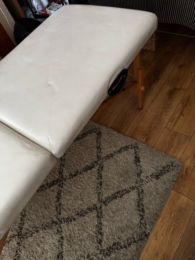 Massage/Beauty bed