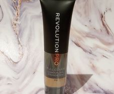 Revolution Pro Full Cover Camouflage Foundation - F10 - New - Sealed