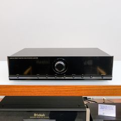 Hifi Gold Music Fidelity Elektra E100 Flagship Solid State integrated Amplifier pristine condition with XLR inputs Top Spec