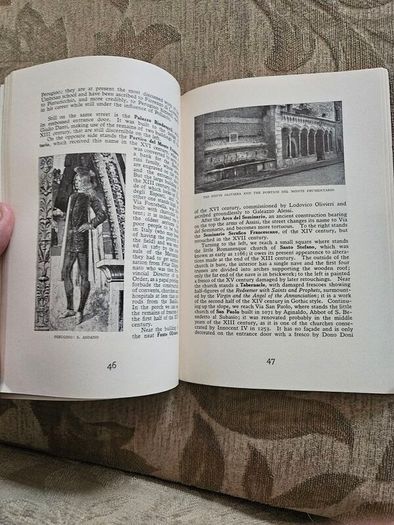 Assisi And Enviorons. 59 Illustrations.  Paperback In Good Condition.  See Photos For Same.