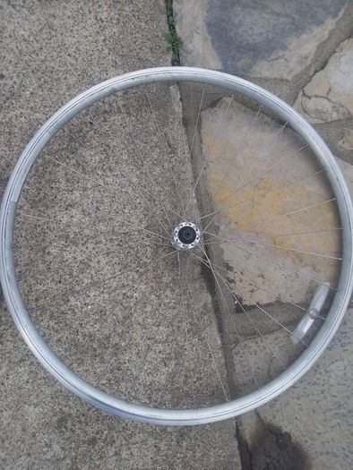 700c wheel set