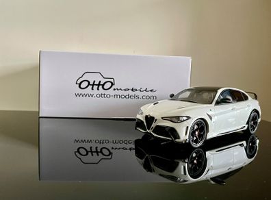 Alfa Romeo Giulia GTAm White - Otto Ottomobile 1/18