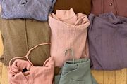 8 Hoodie Tops