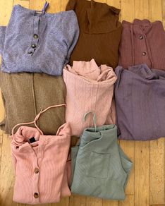 8 Hoodie Tops