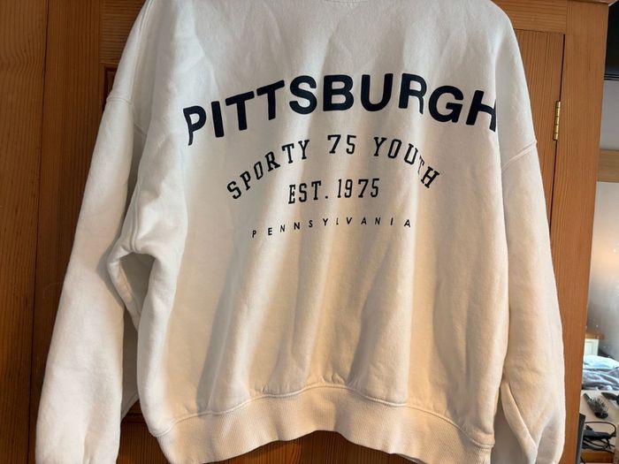Bershka Pittsburg hoody