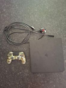 Playstation 4 Slim and Controller Bundle