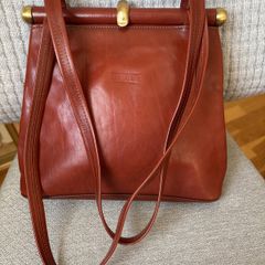 Texier Shoulder Bag