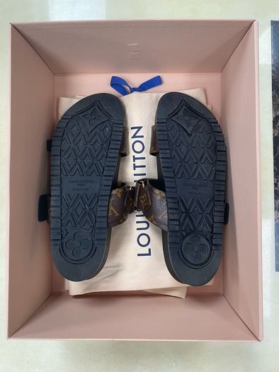 Louis Vuitton Bom Dia Flat Comfort Mules