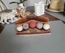 Golf balls letter rack