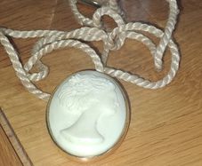 Vintage Nina Ricci Cameo Necklace