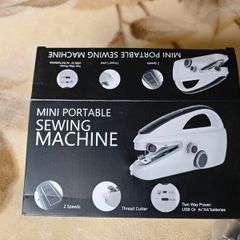 Mini sewing machine