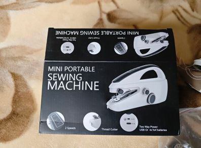 Mini sewing machine