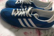 Adidas dragon trainers