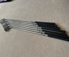 Taylormade left handed SpeedBlades 85 irons