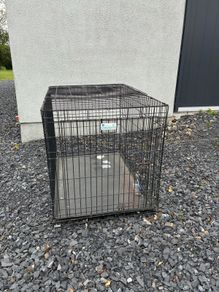 Free Dog Cage / Kennel