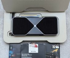 Gaming Pc 9950x3d 32gb Ddr5 Rtx 5070 2tb Ssd