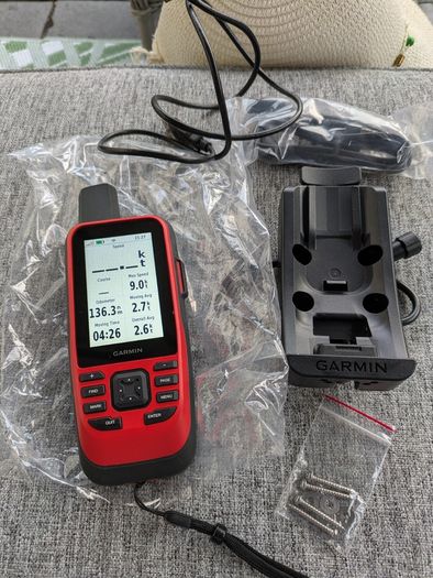 GARMIN GPS MAP 86i with in reach