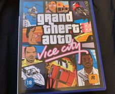 Grand Theft Auto: Vice City PS2 game w poster