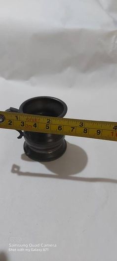 Gill pewter measure ,used condition,,see pictures for condition,,hard to come by ,,buyer collects or pays postage thank you,,take as is ,