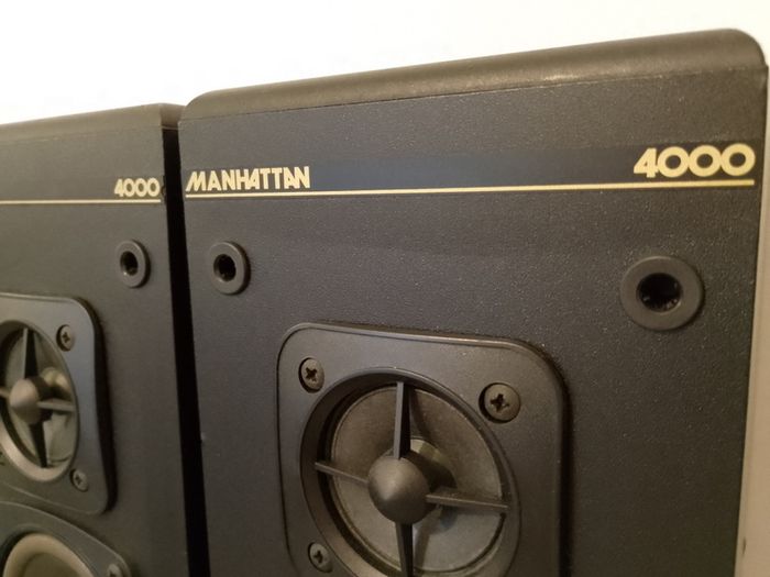 Speakers Yoko Manhattan 4000