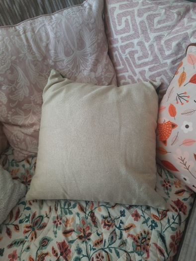 heart of house cat&skull cushion