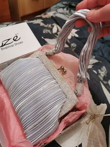 BNWT - Unze clutch bag