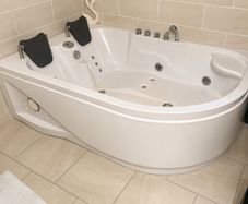 Jacuzzi Bath