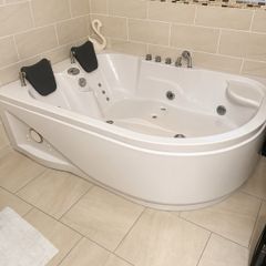 Jacuzzi Bath