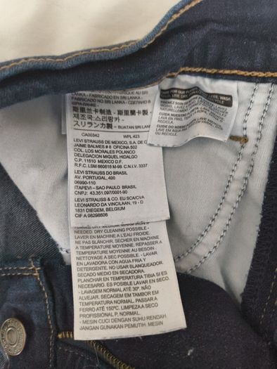 ladies Levi's