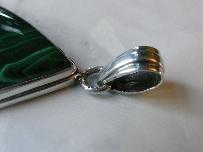 Large Modern Sterling Silver Malachite Teardrop Pendant 925 Hallmarked Birmingham 23.4g