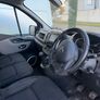 nissan nv300 - no vat - top spec Image 4