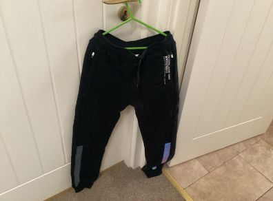 Black M&S joggers age 10/11