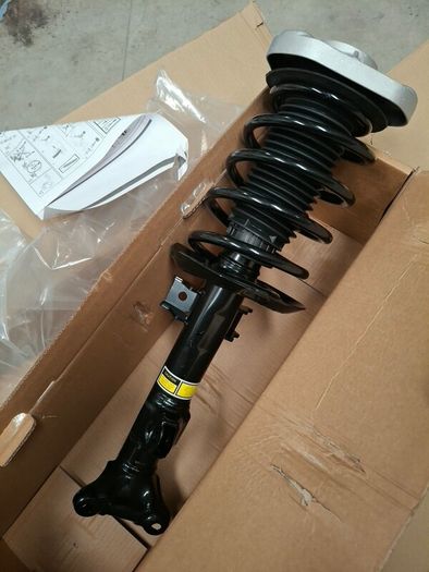 2x Front Shock Absorber Struts w/o ADS Fit Mercedes W218 W212 E350 E400 E63 AMG
