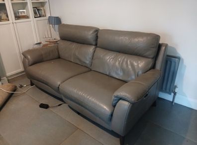 leather sofa recliner