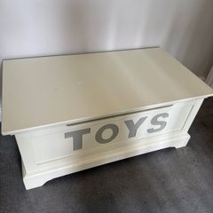 Wooden toy box