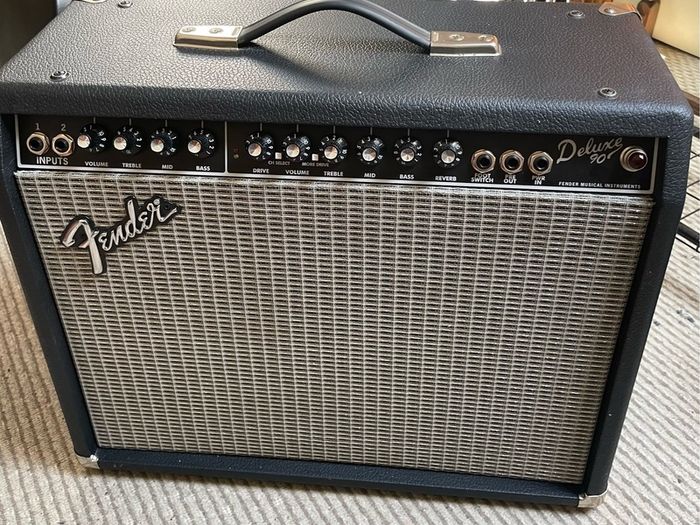 Fender Deluxe 90 110v with step down supplied