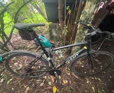 Giant bike hybrid 27" size large