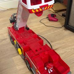 Paw Patrol Marshall fire truck