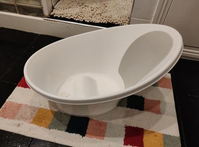 Shnuggle baby bath