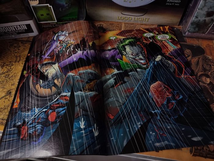 Batman ! Issue #655 ! HOT COPY ! Grant Morison and Andy Kubert Team Begins ! Cameo Appearance of Damian Wayne ! 2006 ! by DC Comics !