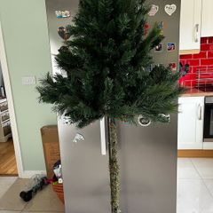 Half Christmas Tree