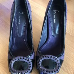 designer bourne stilettos purple tweed peep toe with black rhinestones and patent detail
