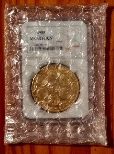 2PC  1894 Silvery + 1895 Golden 1 Dollar. New, unopened.