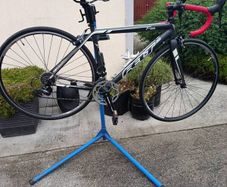Felt road bike